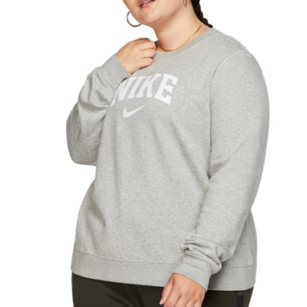 Nike Women’s Crew Neck Sweatshirt